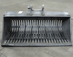 Metal grapple bucket with slotted design